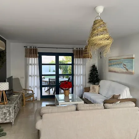 Villa Splendid Casa Nostra, Private Pool, Wifi, Garden Playa Blanca (Lanzarote)