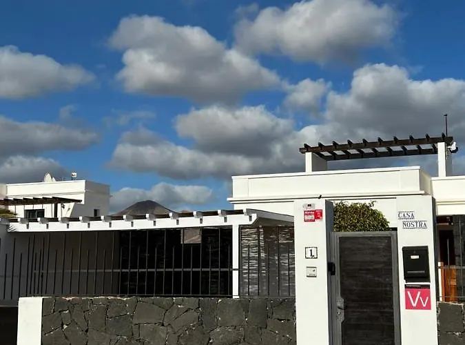 Splendid Casa Nostra, Private Pool, Wifi, Garden Playa Blanca (Lanzarote)